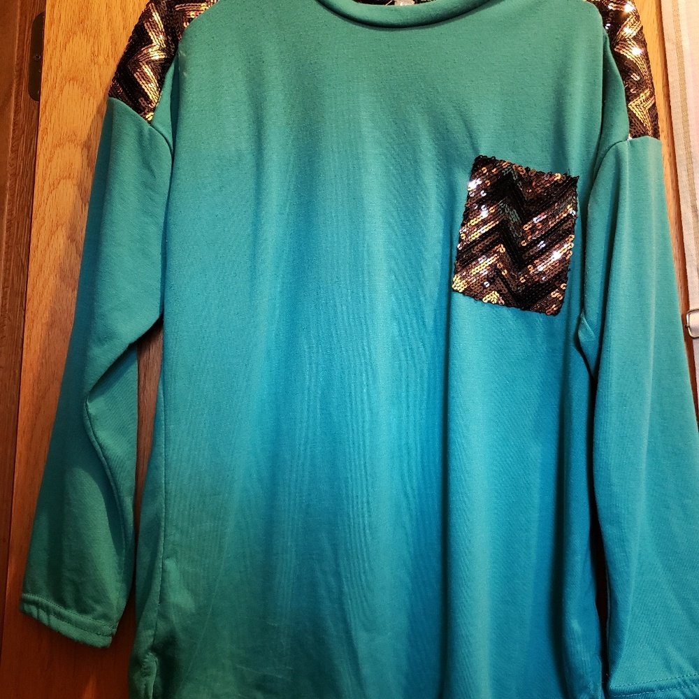 Very light and beautiful